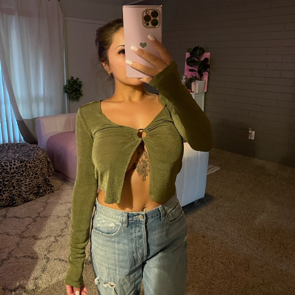 Garage green peek a boo long sleeve shirt